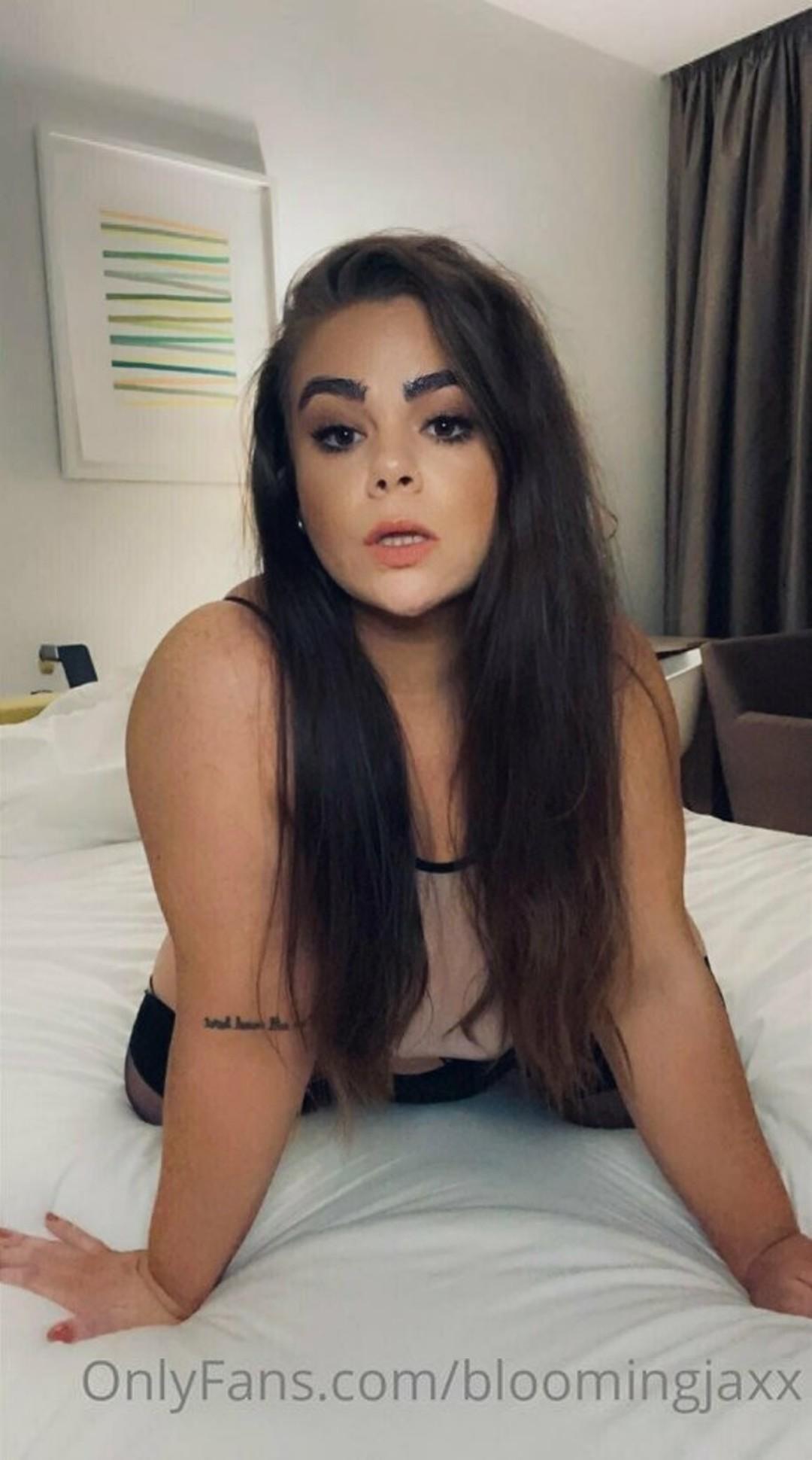 bloomingjaxx