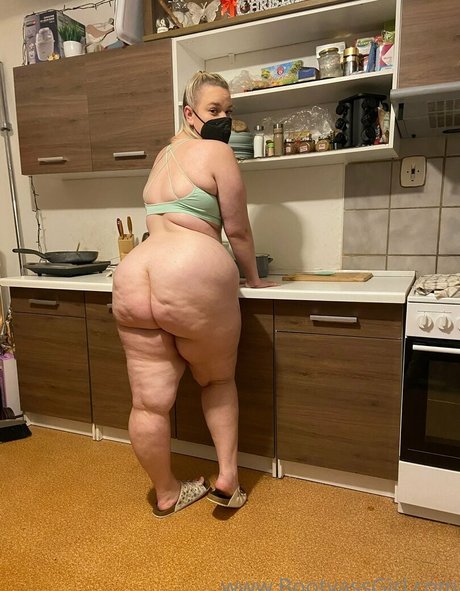 bootyass-girl