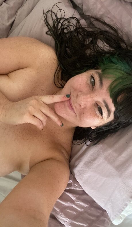 bratty-maria