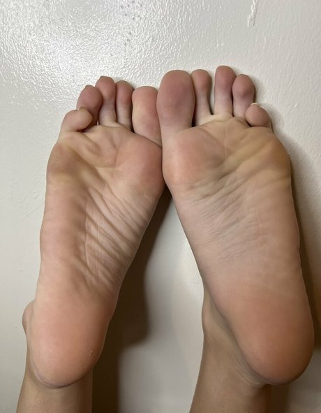 brees-feet1