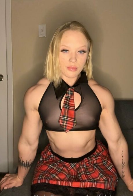 buff-blondie