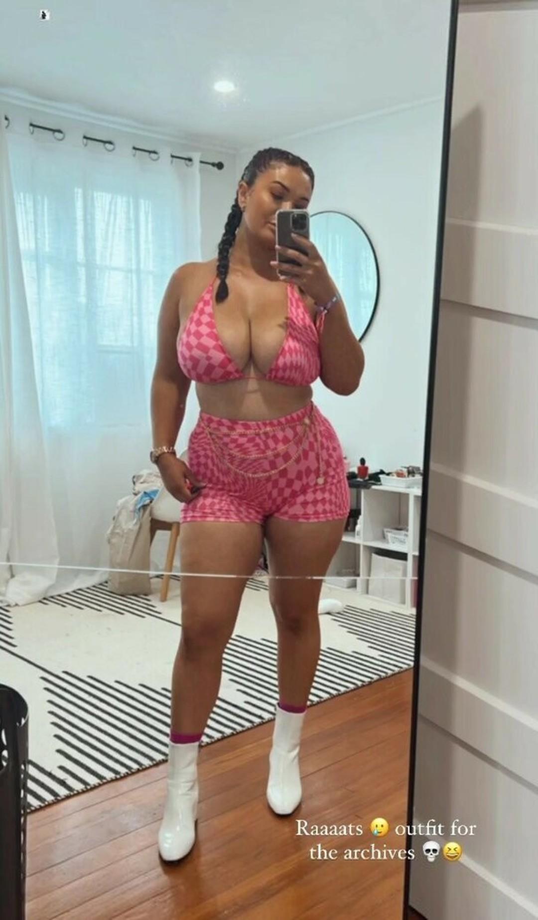 buxom-babenz-1