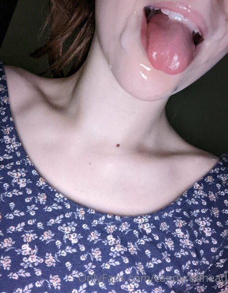 candyredhead