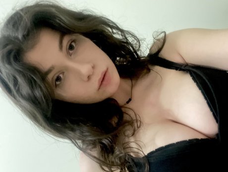cansu-akal-1