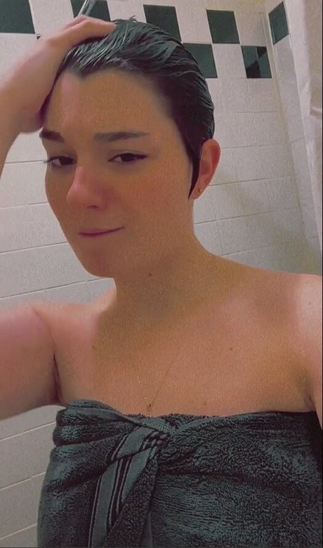 casey-lee-williams-1