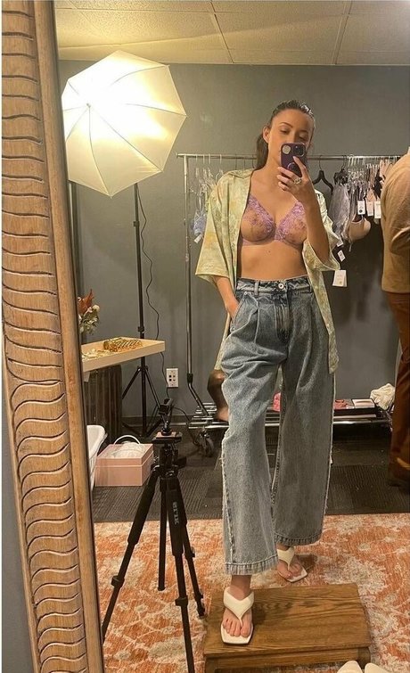 christian-serratos-1