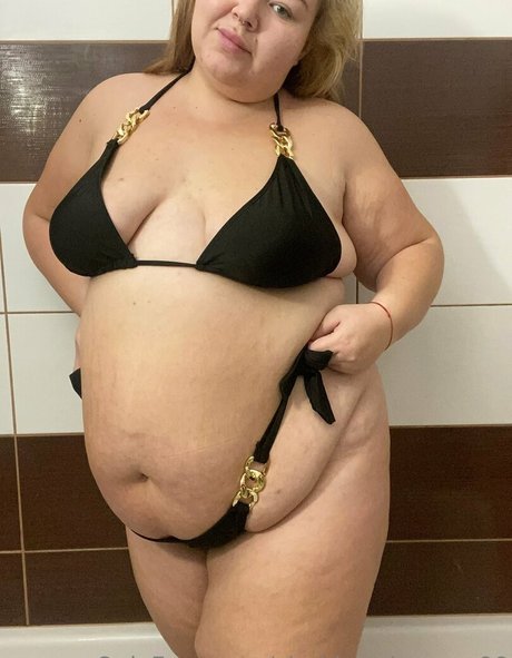 chubbyprincess-98