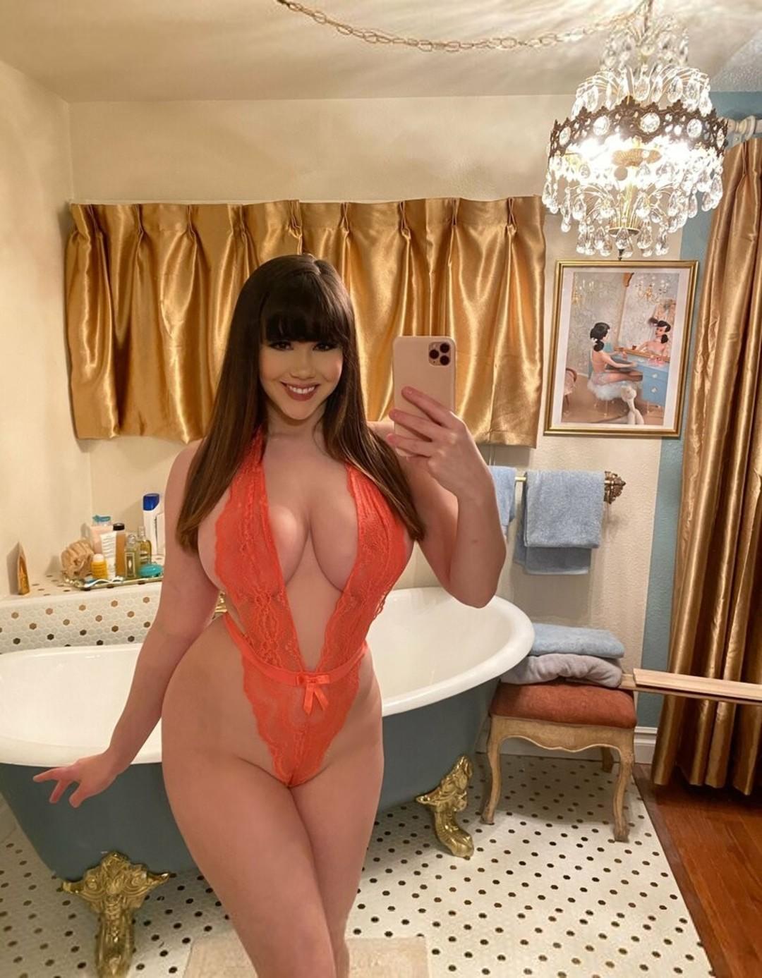 clairesinclairxo