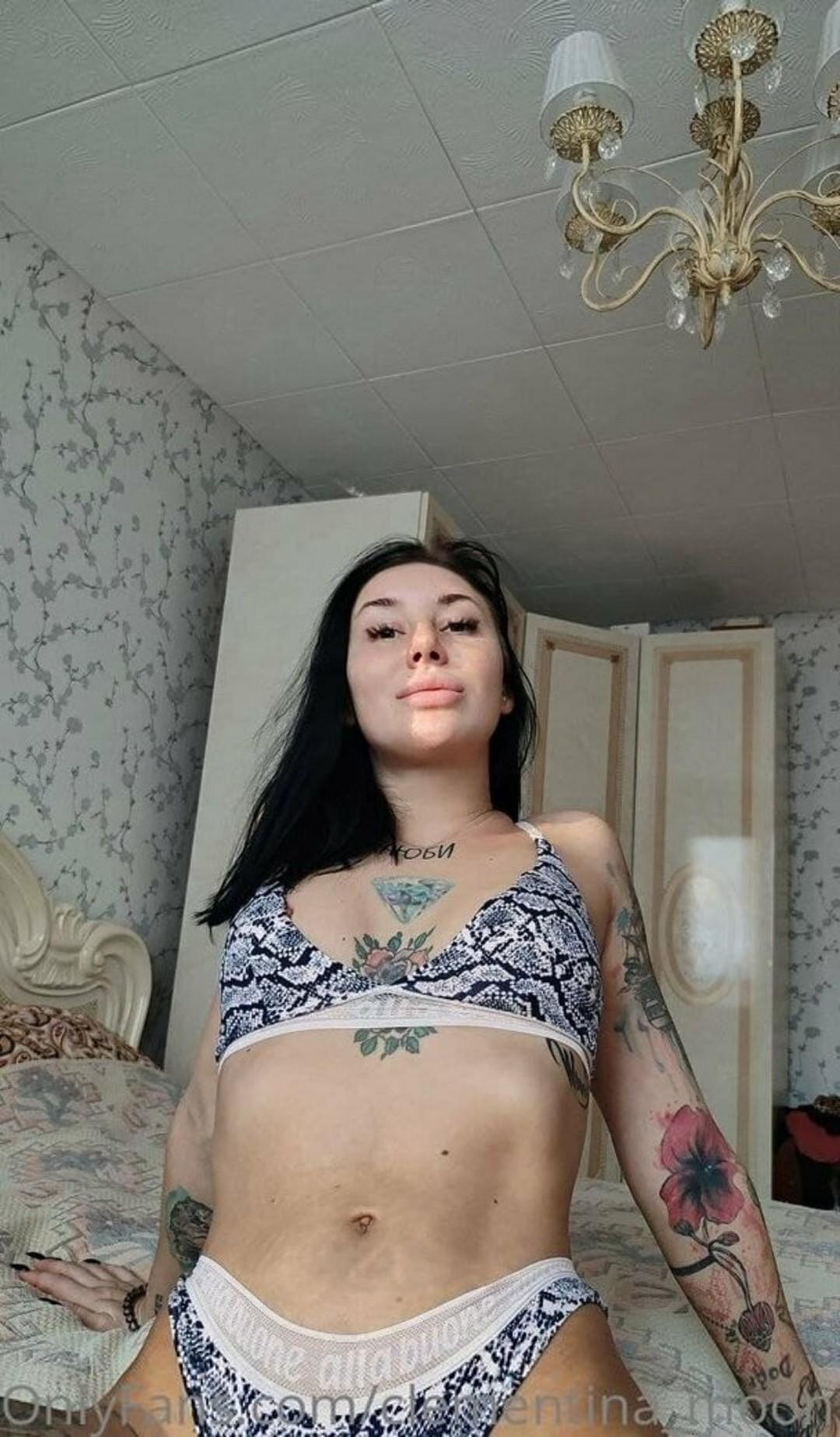 clementina-moon-1