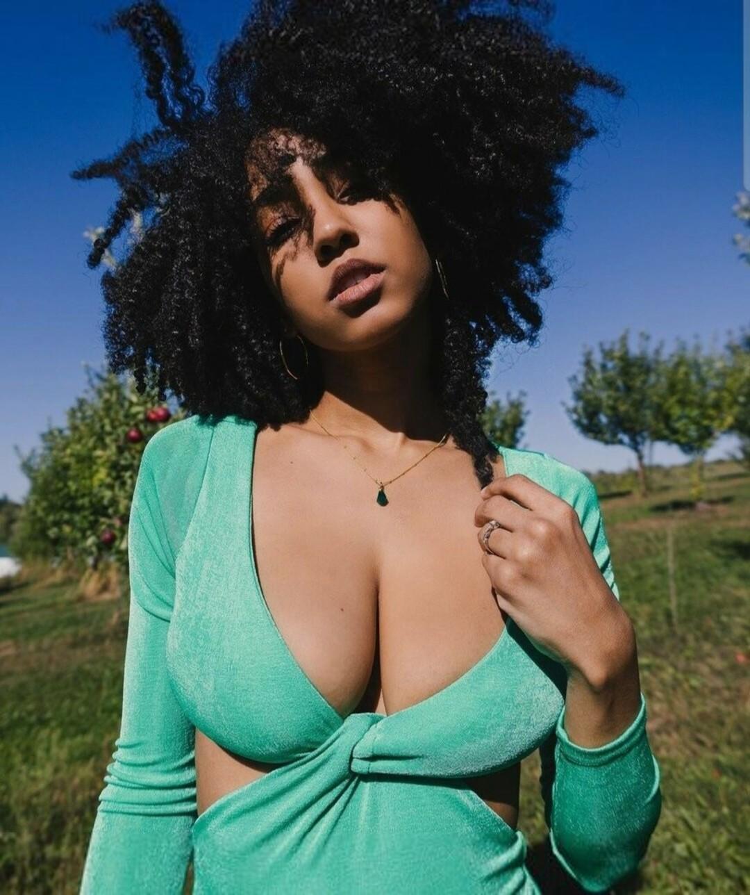 curlswithv