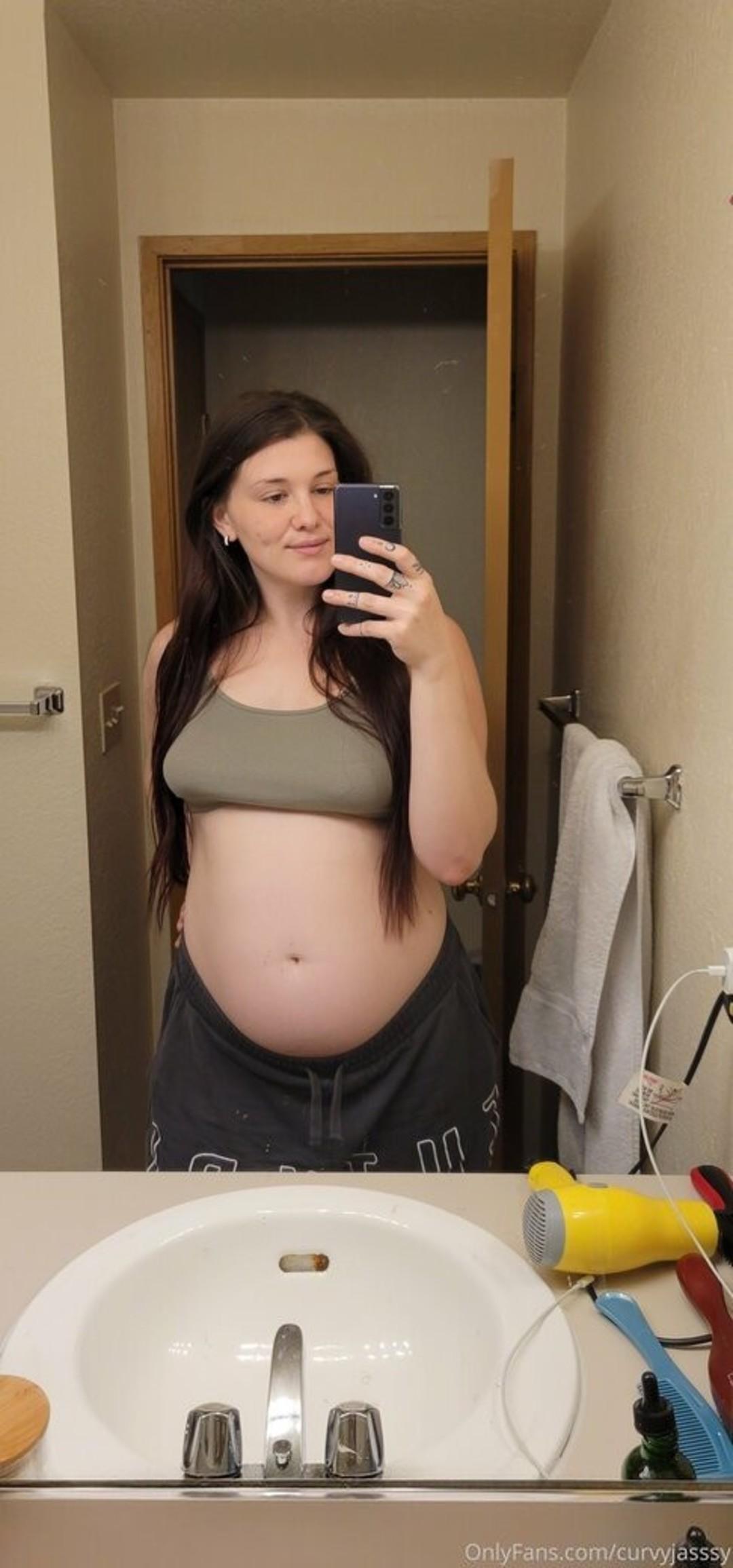 curvyjasssy-1