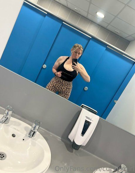 curvykgirl-1