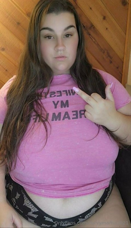 curvymama2021-2
