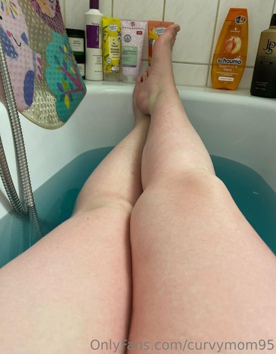 curvymom95-1