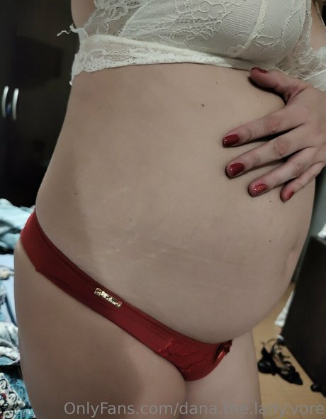 dana-the-lady-vore-1