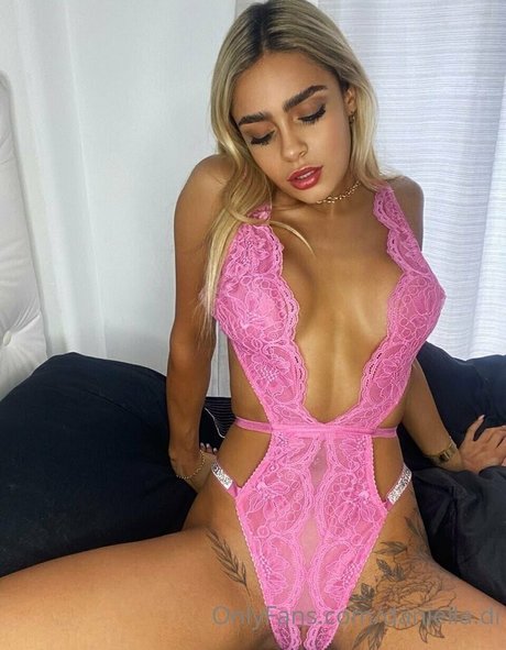 daniella-di