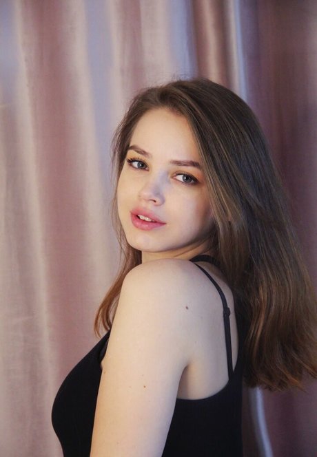 daniellamodel-1