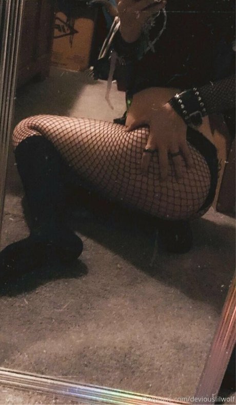 deviouslilwolf