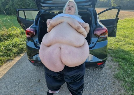 doughbellygirl