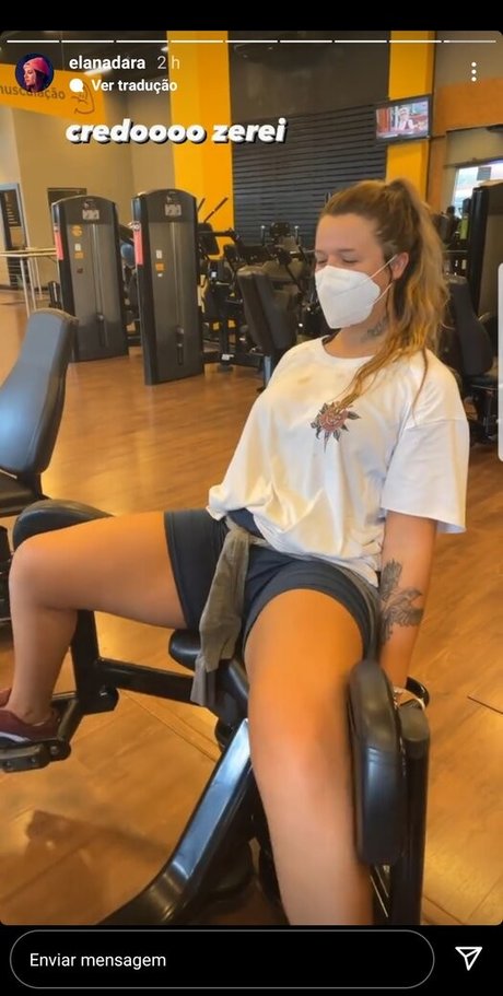 elana-dara-1