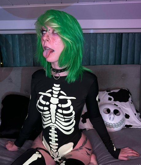 elflovingherself
