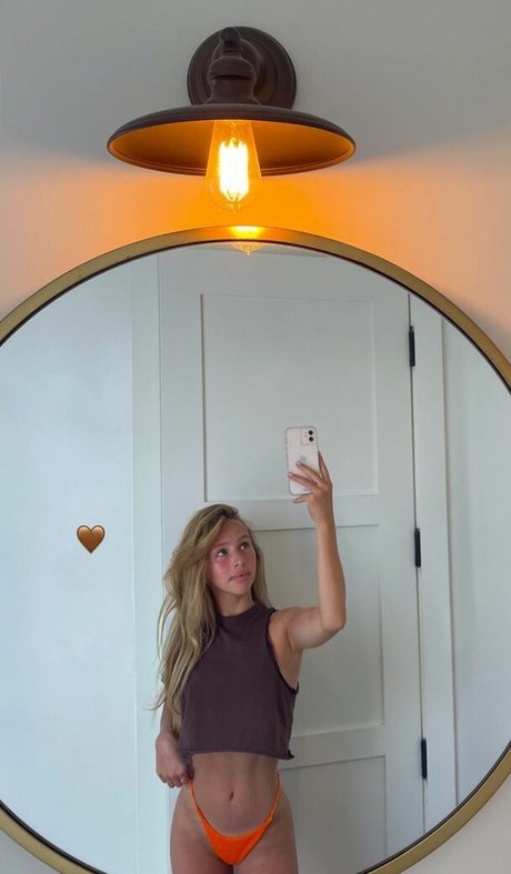 ella-horan