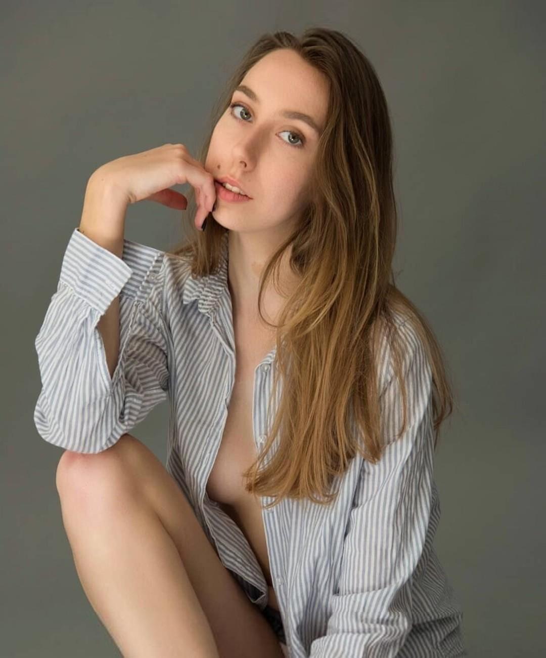 ella-kosov-1