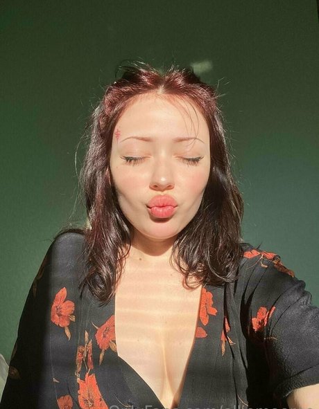 elliemooree-1