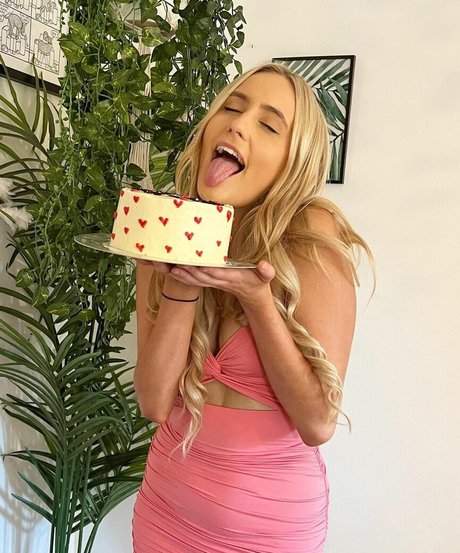ellierose-kelly-1