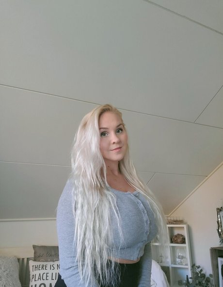 emilia-linden