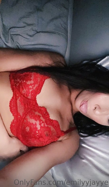 emily-jaye