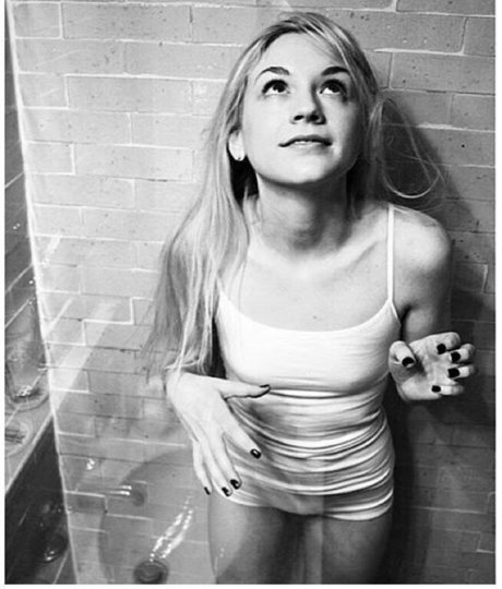 emily-kinney-1