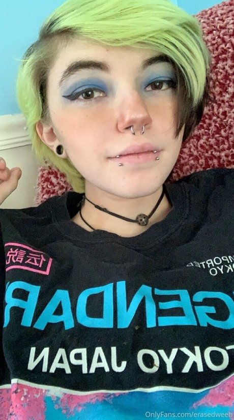 erasedweeaboo-free-24