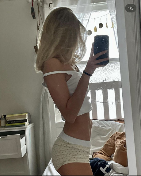 estelleharsh-estelle-harsh-1