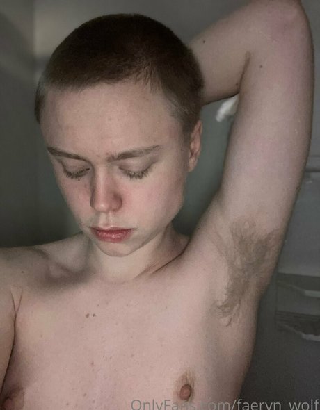 faeryn-wolf