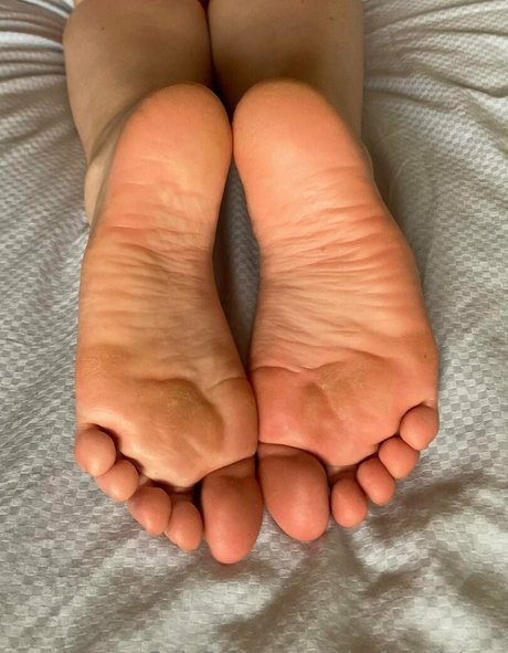 fairyfeetsisters-1