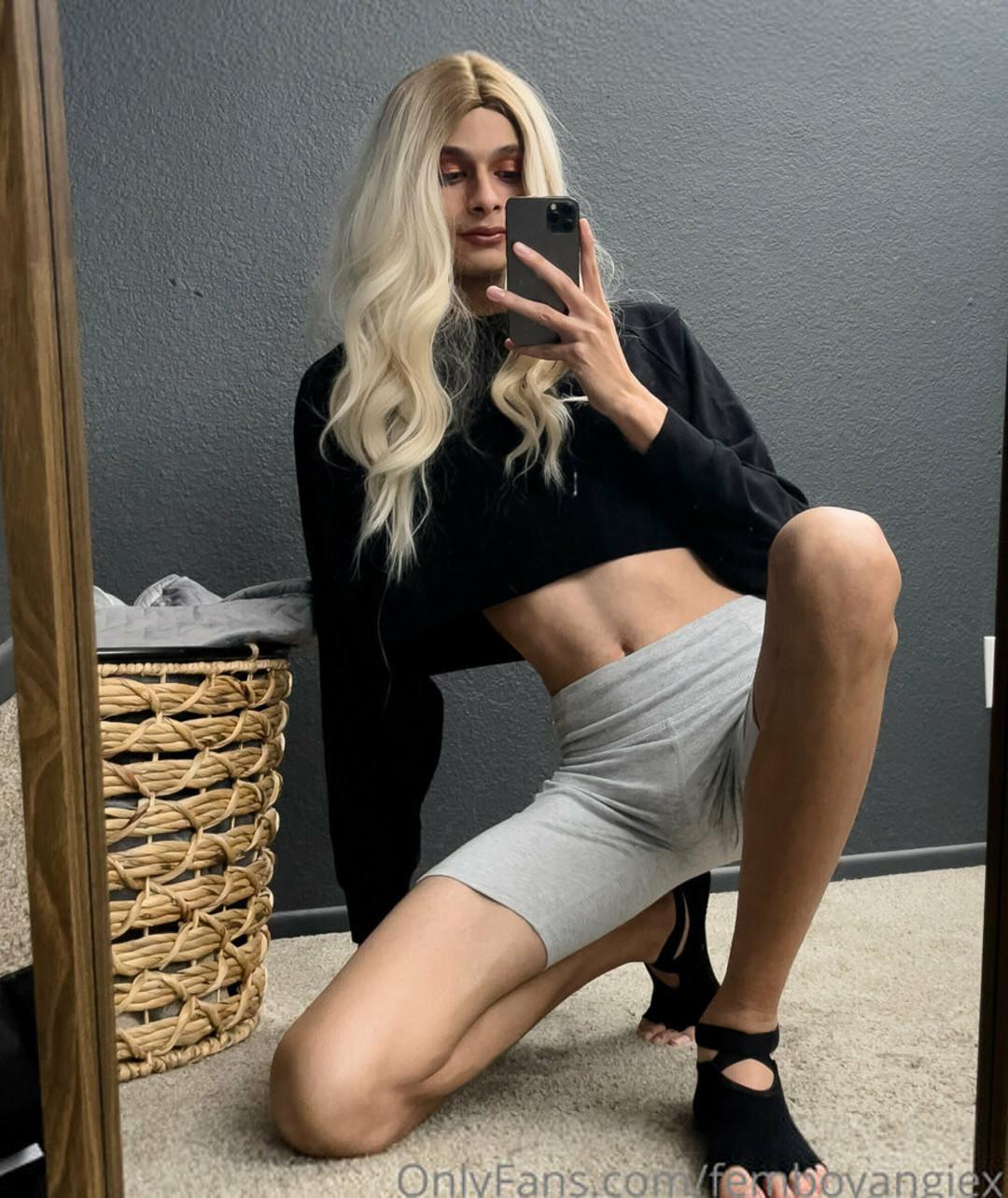 femboyangiesfeet
