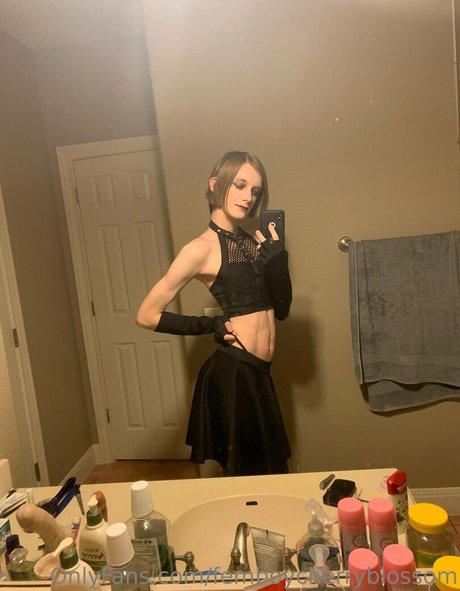 femboycherryblossom
