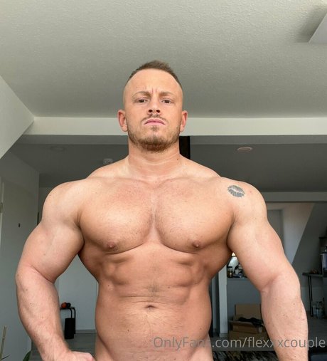 flexxxcouple