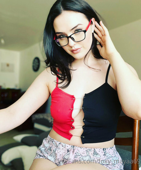 foxy-mayaa69
