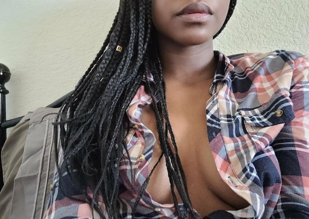 freeebonee