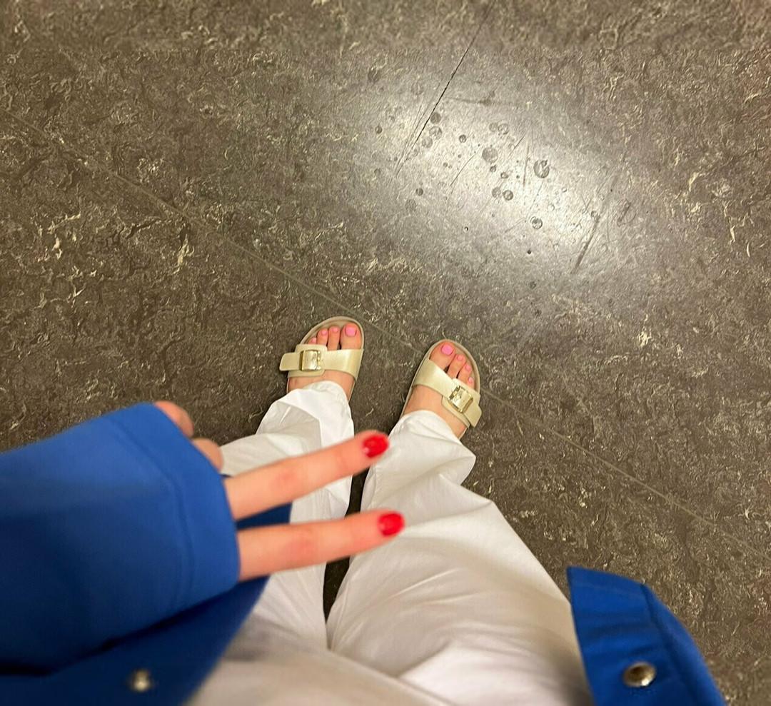 german-nurse-feet