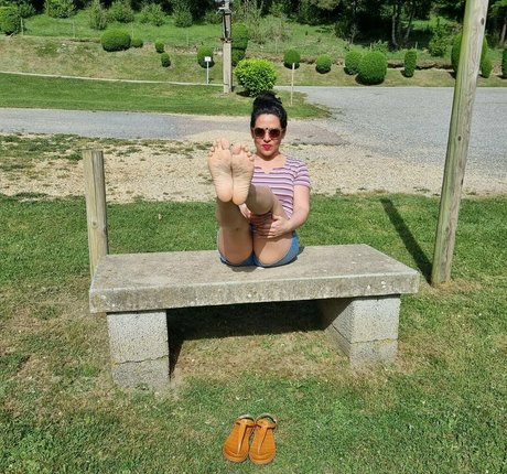 goddesshathafeet