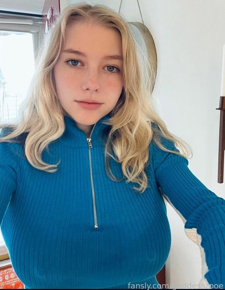 goddesszooe-40