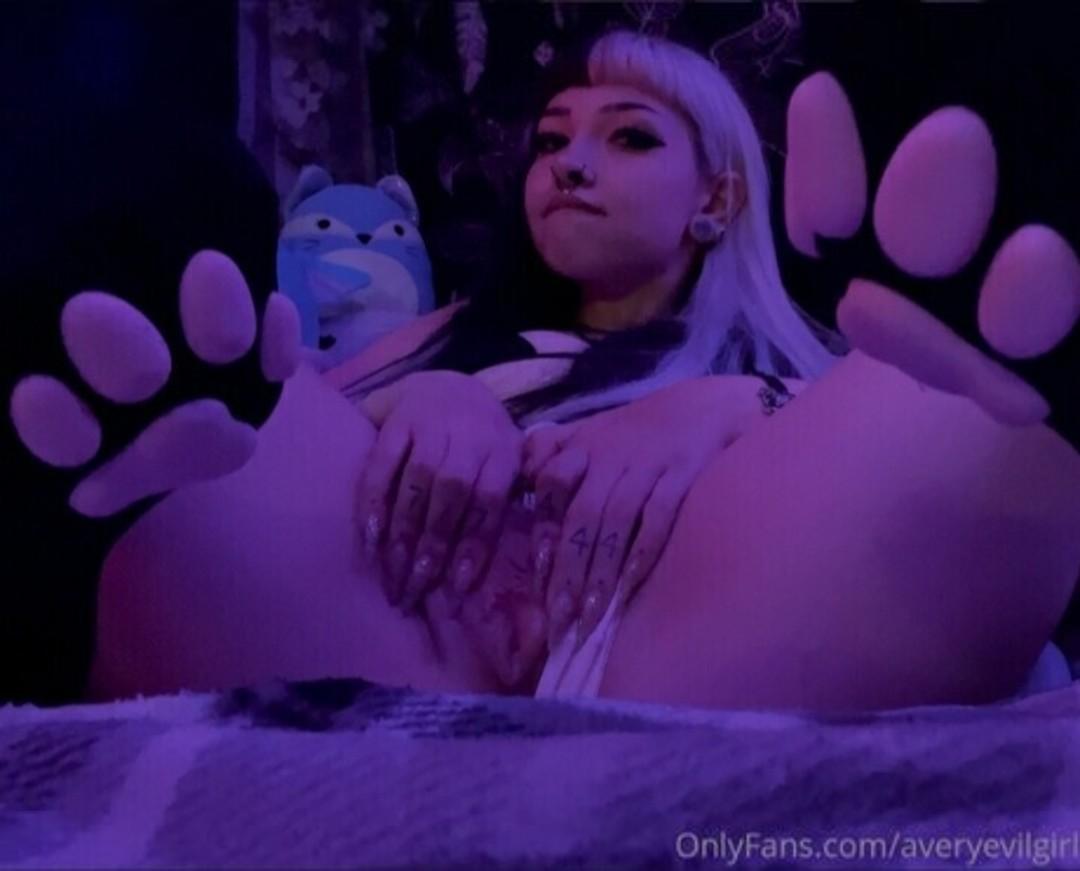 halfdeadhottie-fauxlilac-evilgirll-1