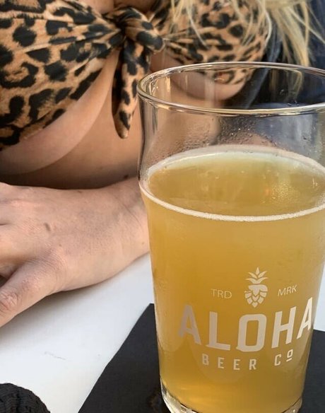 hawaiibeerbabe-1