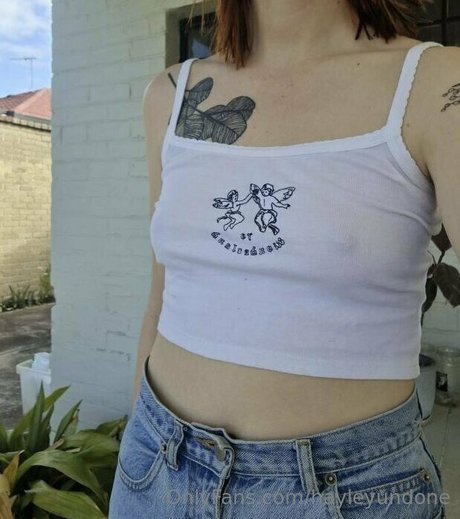 hayleyundone