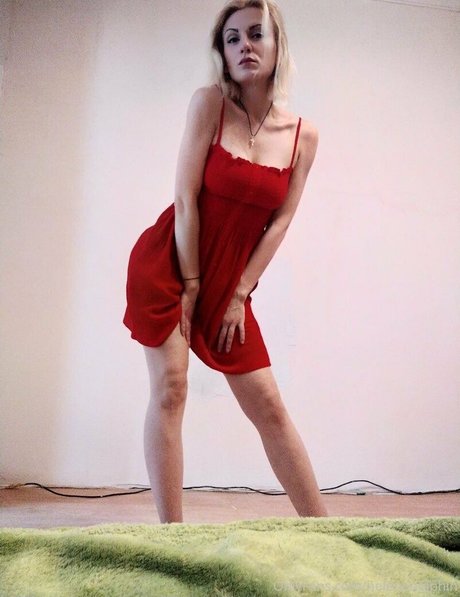 helenadolphin-1
