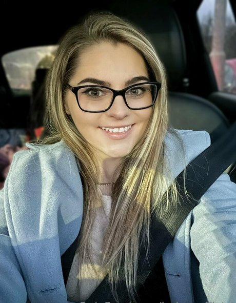 helenrofficial