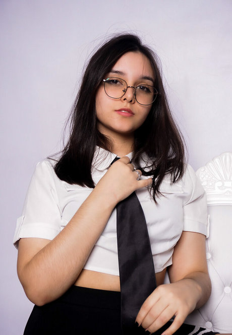 hellen-duarte-1